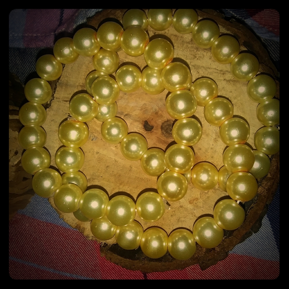 Pearl bracelets